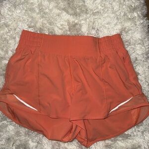 Lululemon Hotty Hot Short